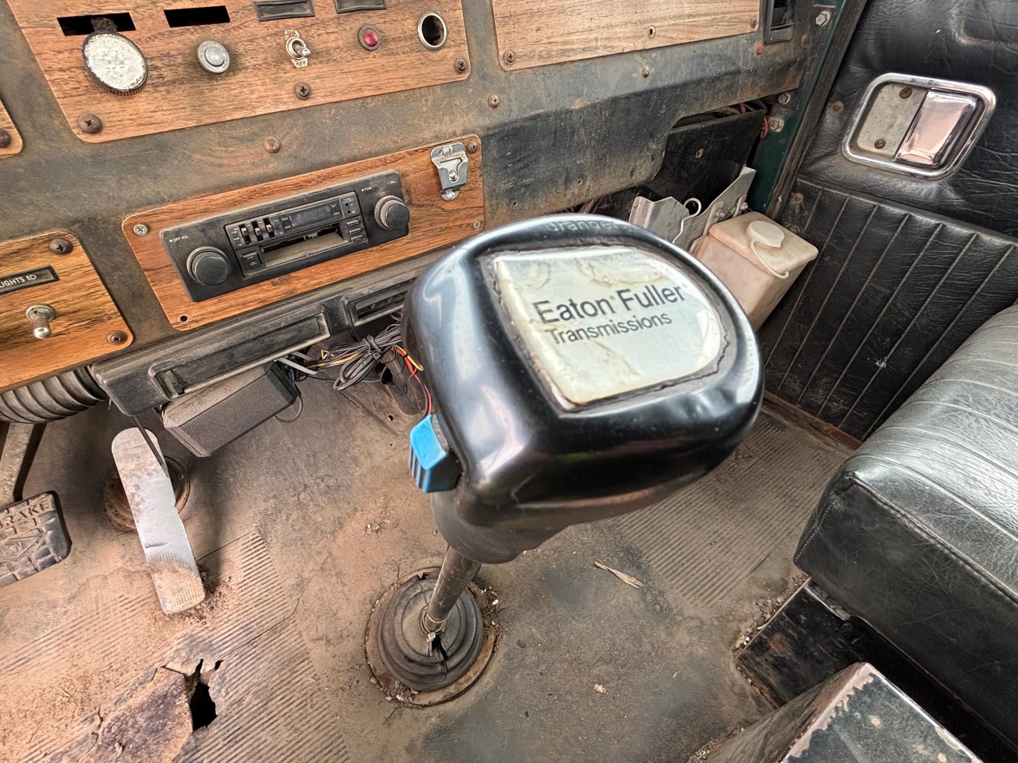 1988 AUTOCAR Roll-off - Image 14